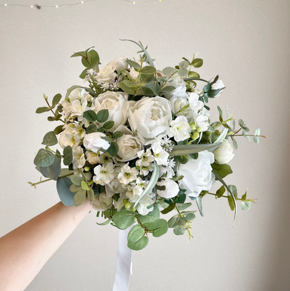 【高級造花】レンタルブーケ:ガーデンホワイト/ Garden White 【結婚式 フラワー 造花 ブーケ ブートニア レンタル】