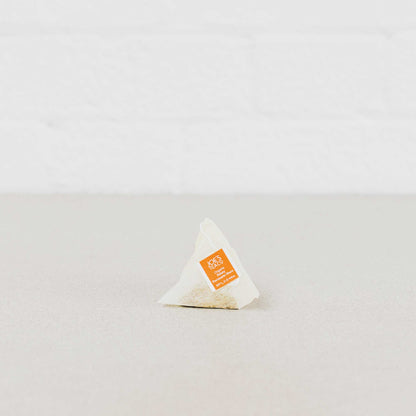 【プチギフト】Feisty Turmeric Guru マッチボックス 50パック【オーガニックティー】 【結婚式 プチギフト 飲み物】