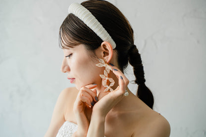 【ピアス・イヤリング】Elizabeth flower ウェディング ブライダルアクセサリー ピアス/ イヤリング [ AM-133 ]【結婚式 ピアス イヤリング】