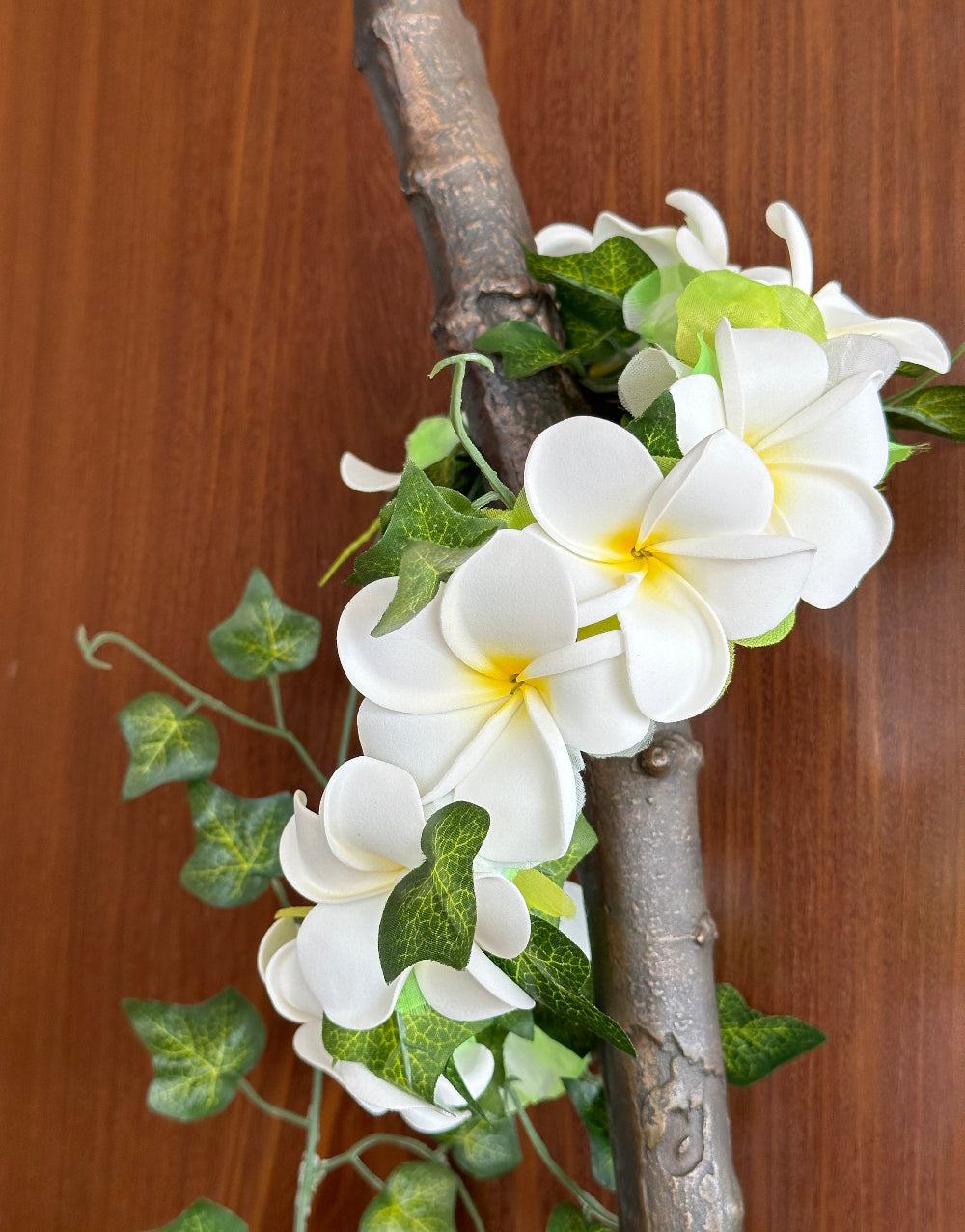 プルメリア花冠（アーティフィシャルフラワー）
