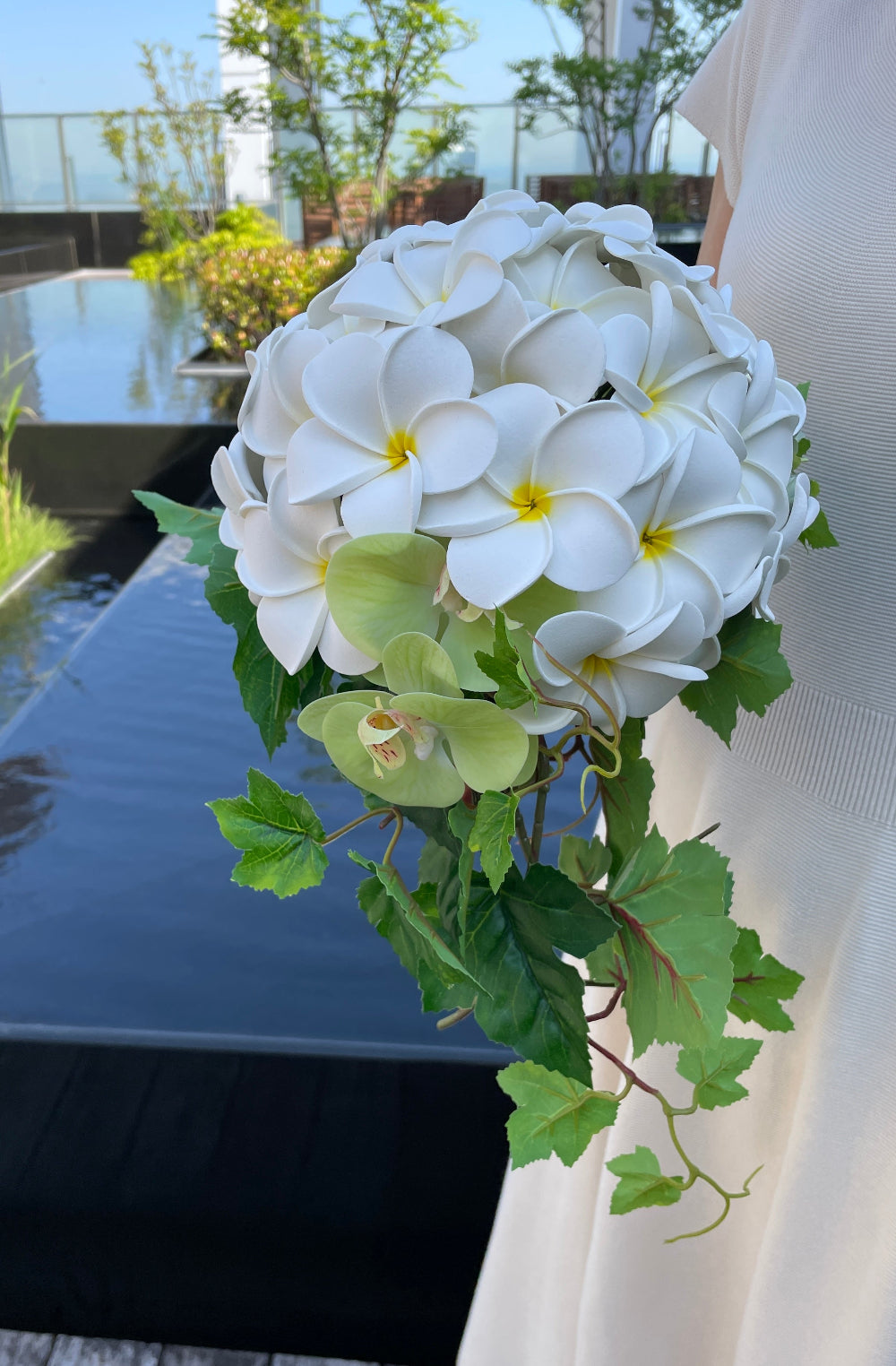 プルメリアブーケ「Lea」喜び&幸福 
【結婚式 フラワー 造花 ブーケ ブートニア】