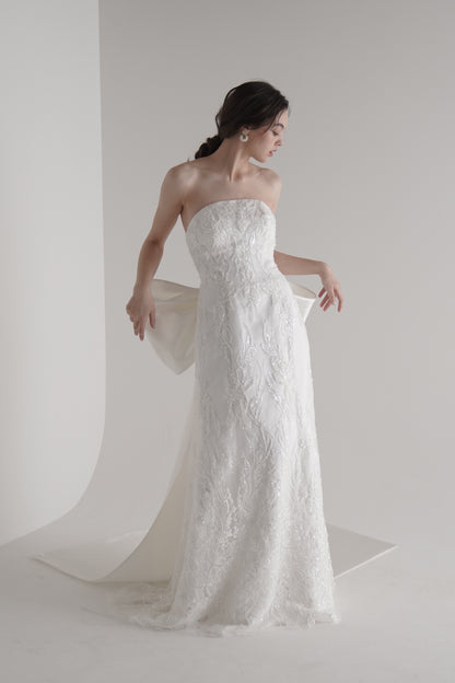 Aube【結婚式 ウェディングドレス レンタル】