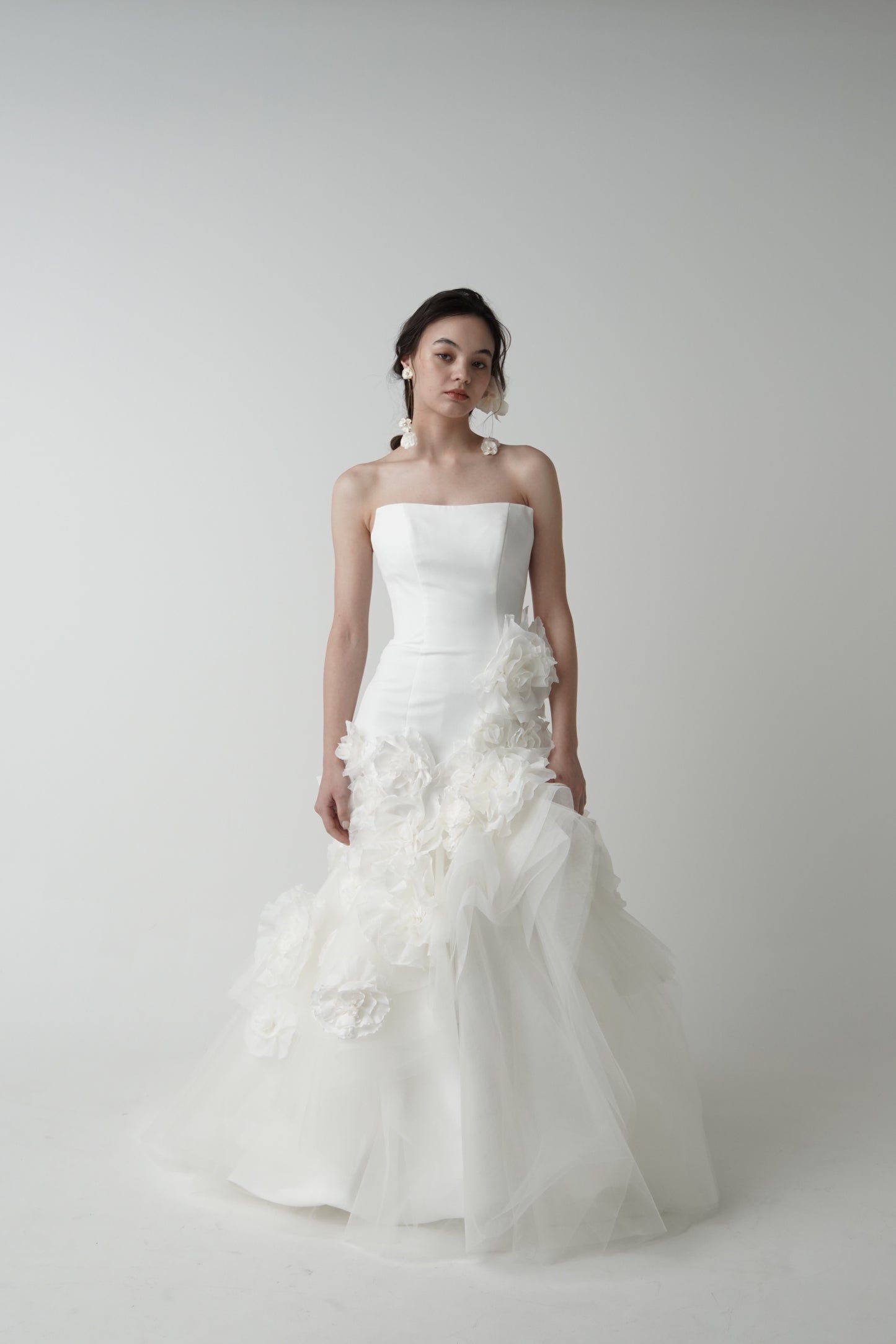 Auréole【結婚式 ウェディングドレス レンタル】