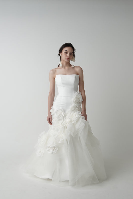 Auréole【結婚式 ウェディングドレス レンタル】