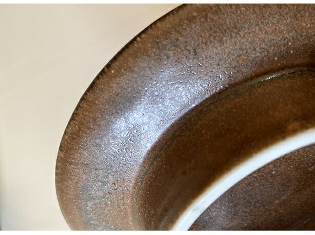 りら11cmシュークリーム皿 直径11.5cm 丸皿  ブラウン
