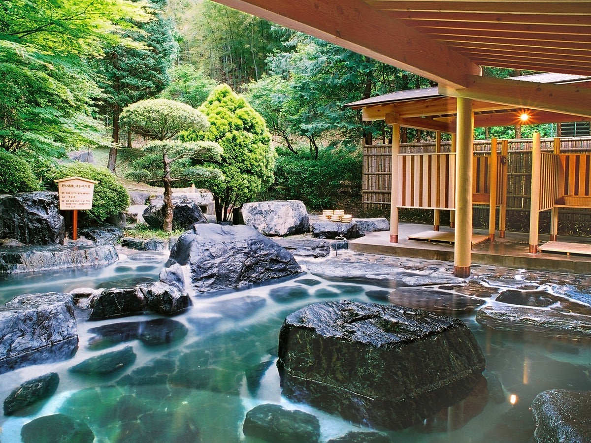 （1泊2日）ペア宿泊カタログギフト【全国プレミアム露天風呂が人気の旅館コレクション】掲載数1,000施設以上〜