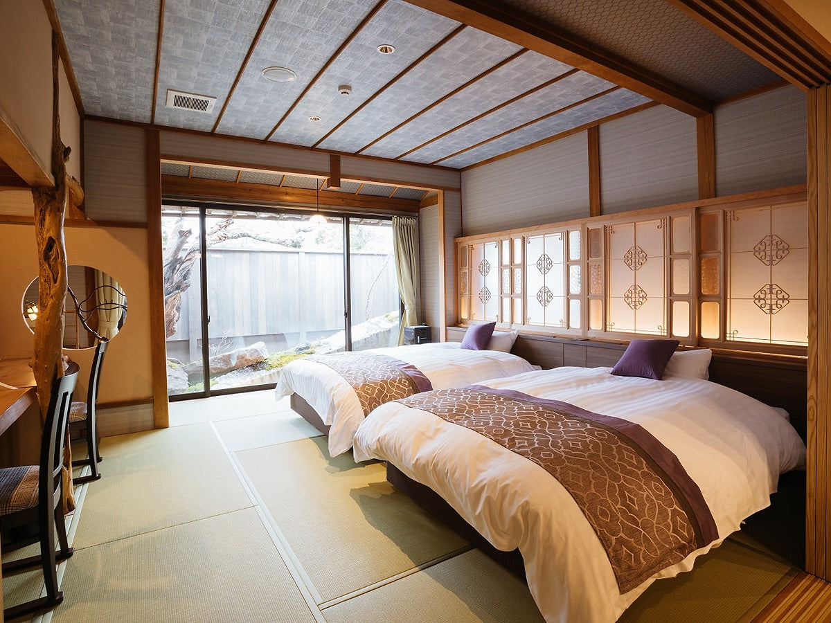 （1泊2日）朝食付きペア宿泊カタログギフト Romantic Stay 【ふたりの休日コレクション】掲載数900施設以上〜