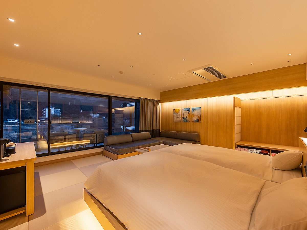 （1泊2日）朝食付きペア宿泊カタログギフト Romantic Stay 【ふたりの休日コレクション】掲載数900施設以上〜
