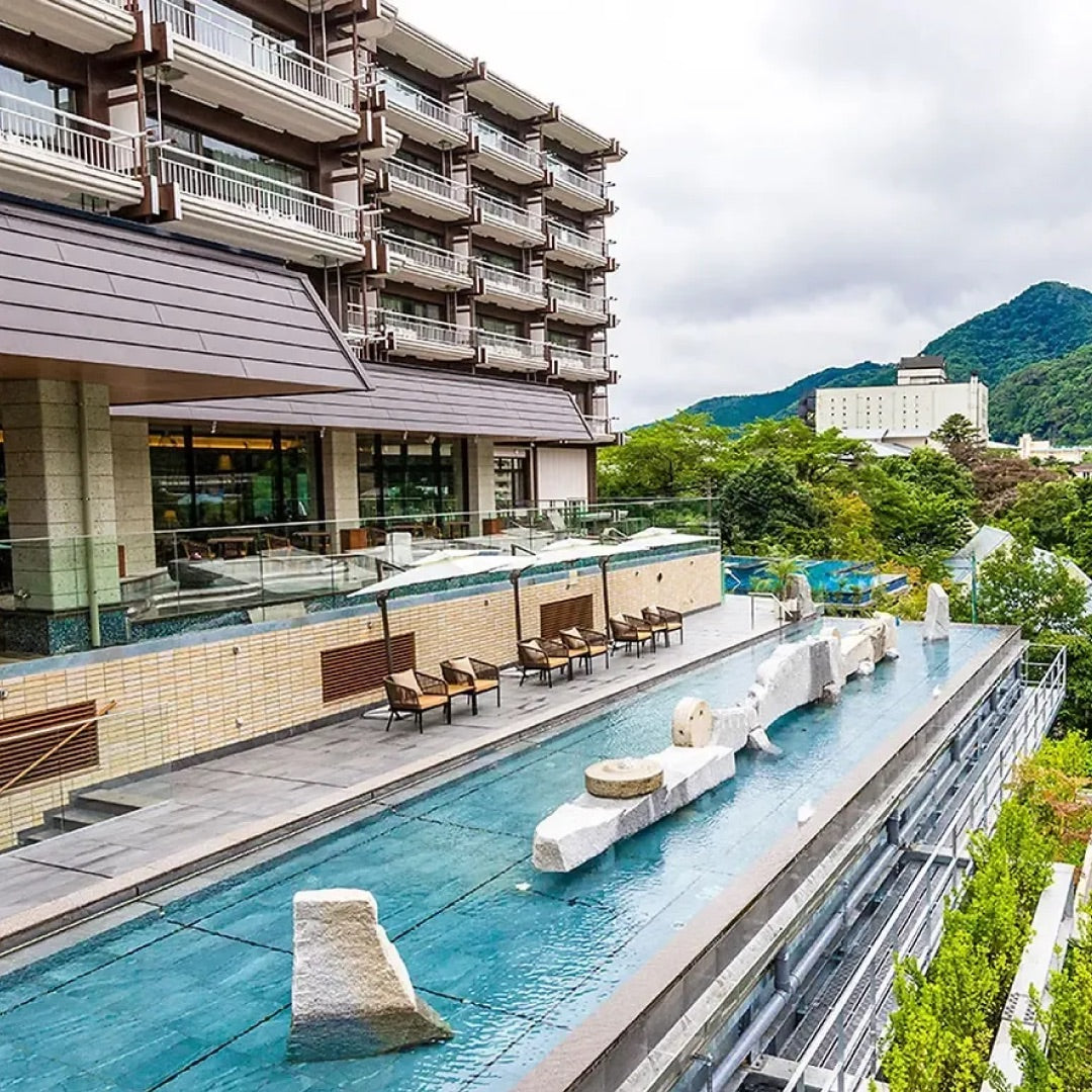 （1泊2日）朝食付きペア宿泊カタログギフト Romantic Stay 【ふたりの休日コレクション】掲載数900施設以上〜