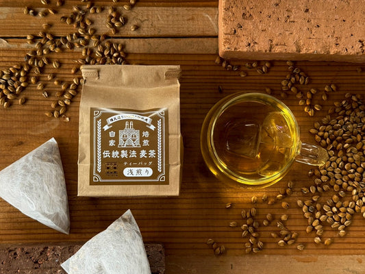 【浅煎り 丸粒麦茶 三角TB 小 15g×5袋】自家焙煎麦茶〔麦茶 お茶 無添加 ギフト 贈答 大容量 人気商品〕