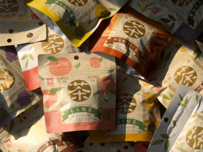 【丸茶シリーズmini 三角ティーバッグ ぶどう緑茶】 〔お茶 ギフト 贈答 人気商品 フレーバー〕