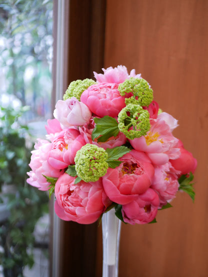 《生花》芍薬(シャクヤク)のブーケ《結婚式 生花 フラワー ブライダル》