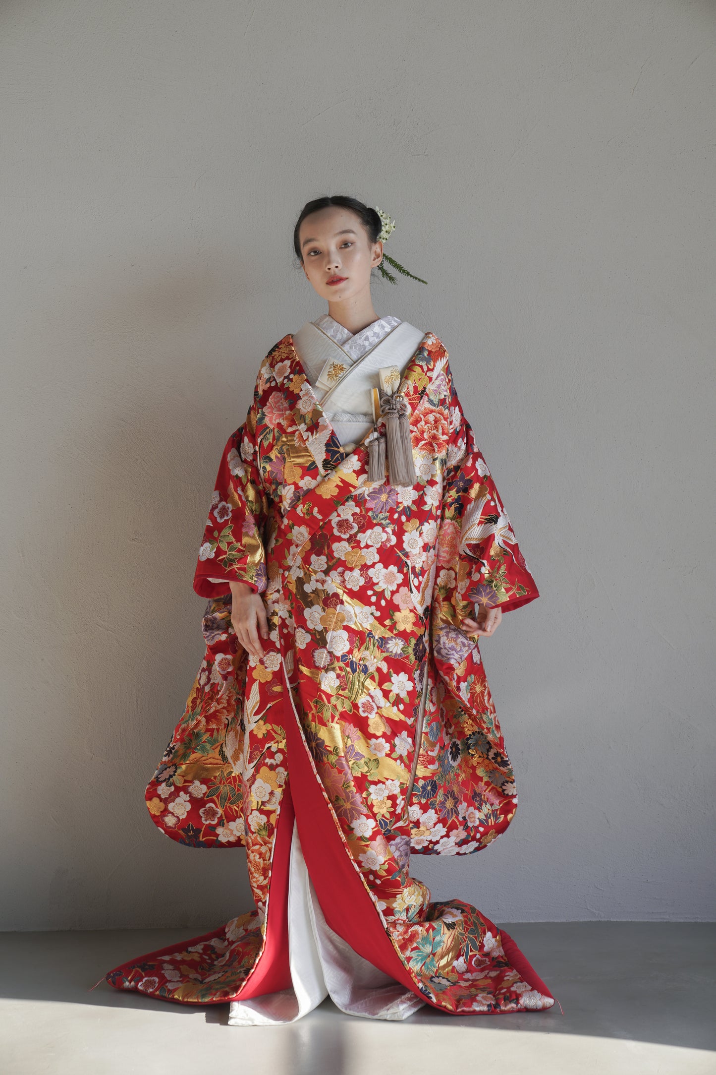 花纏う慶瑞【結婚式 和装 色打掛 レンタル】