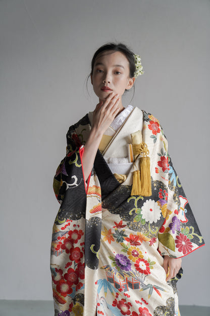 金雲に花々の宴【結婚式 和装 色打掛 レンタル】