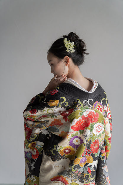 金雲に花々の宴【結婚式 和装 色打掛 レンタル】