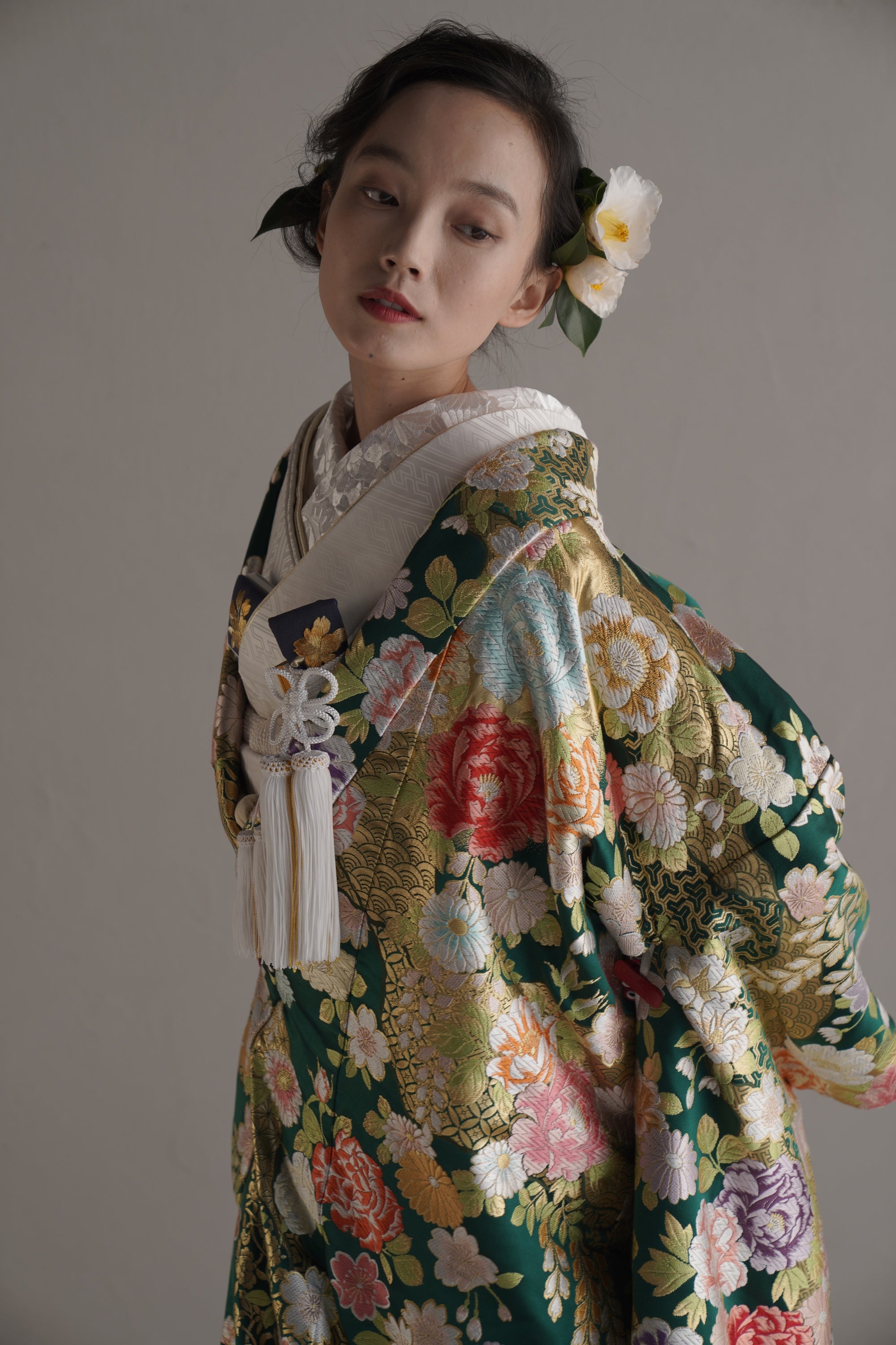 常緑に香る花錦【結婚式 和装 色打掛 レンタル】 – 結婚式準備サイトCORDY