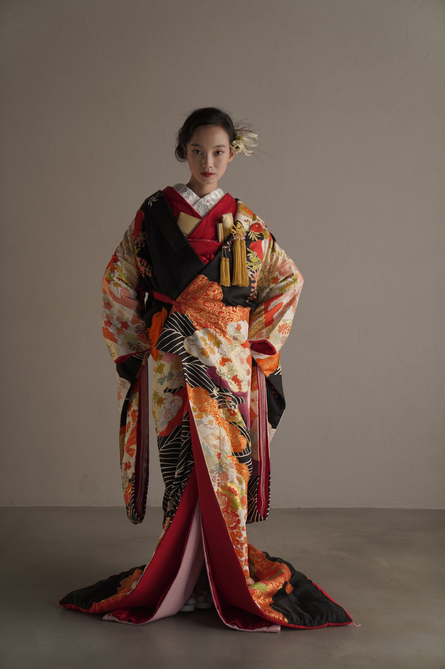 朱黒雲取り錦華【結婚式 和装 色打掛 レンタル】
