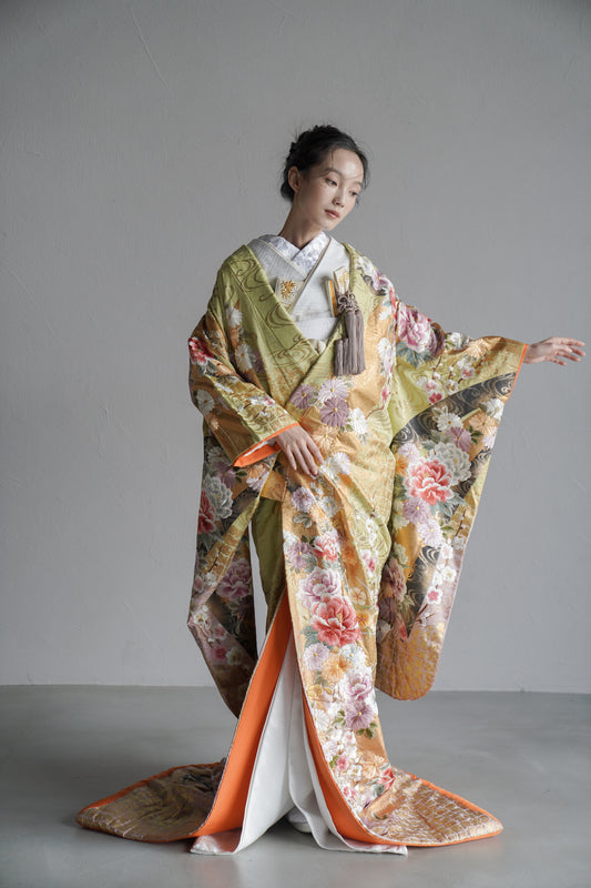 若草に瑞花の調【結婚式 和装 色打掛 レンタル】