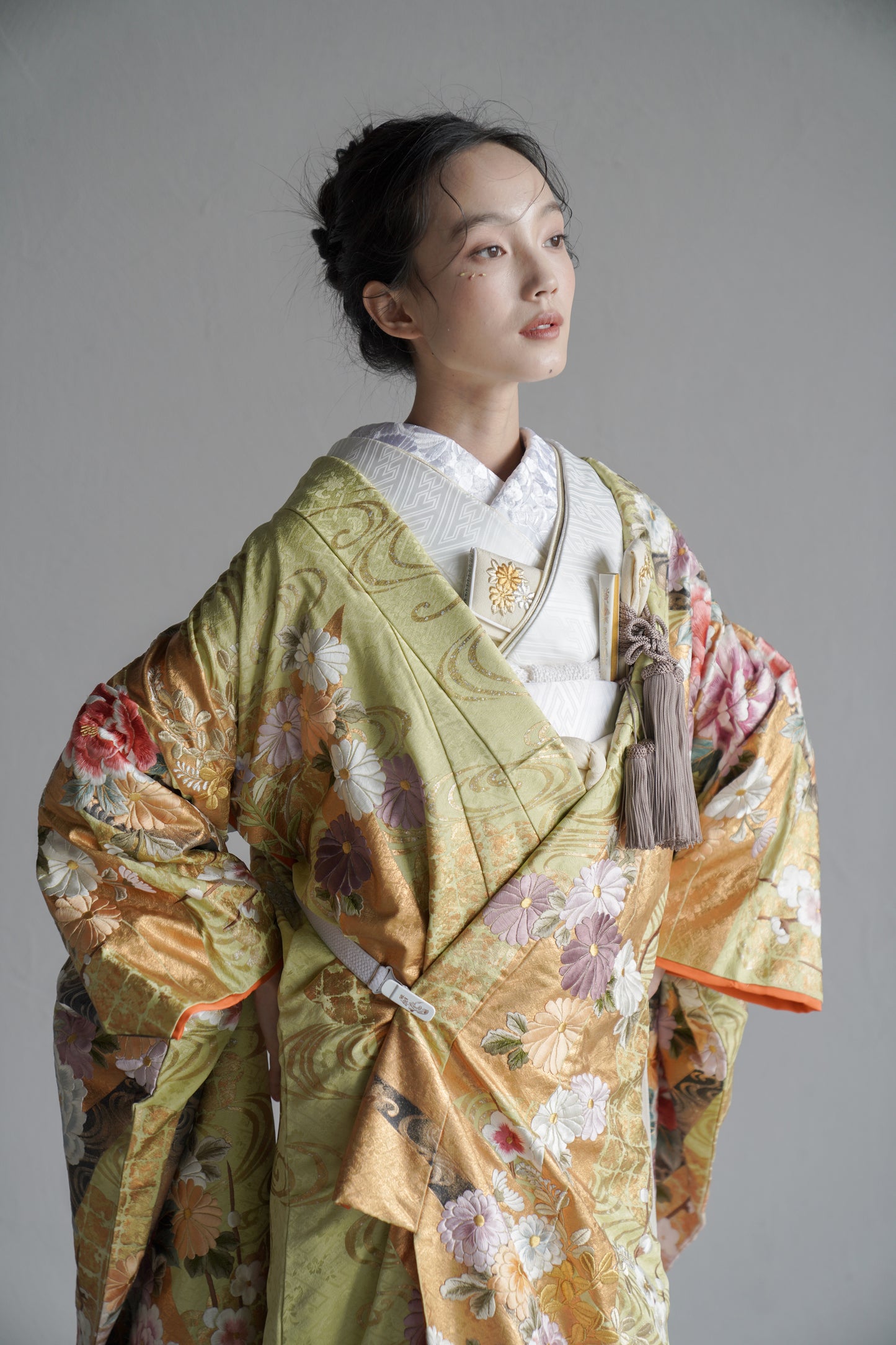 若草に瑞花の調【結婚式 和装 色打掛 レンタル】