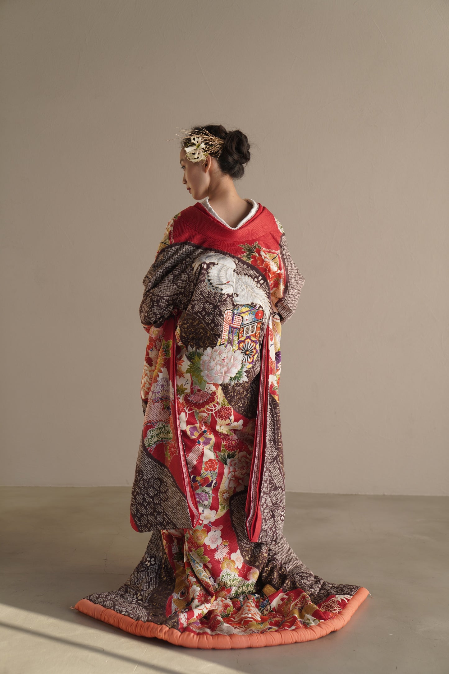 紅染絞り花錦【結婚式 和装 色打掛 レンタル】