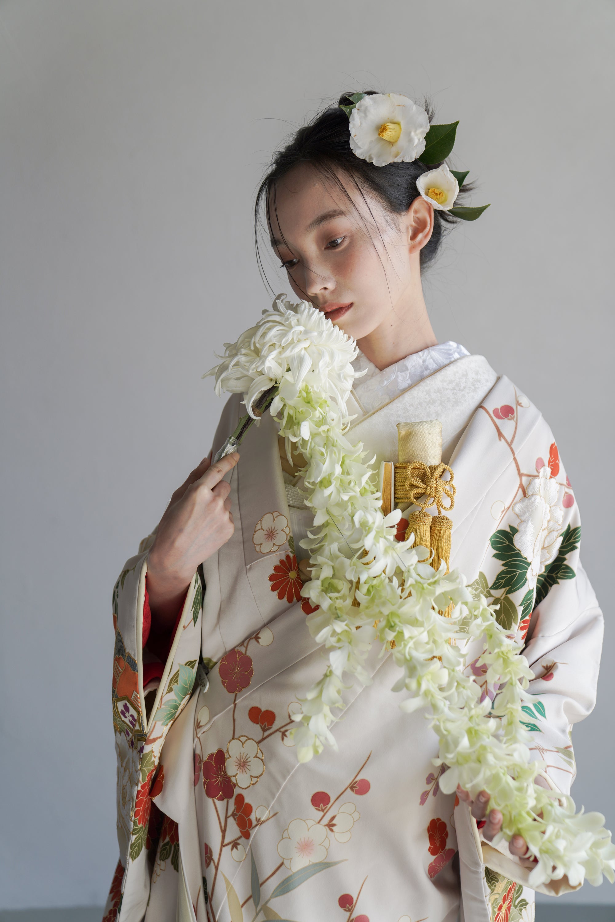 白花の綾【結婚式 和装 色打掛 レンタル】 – 結婚式準備サイトCORDY