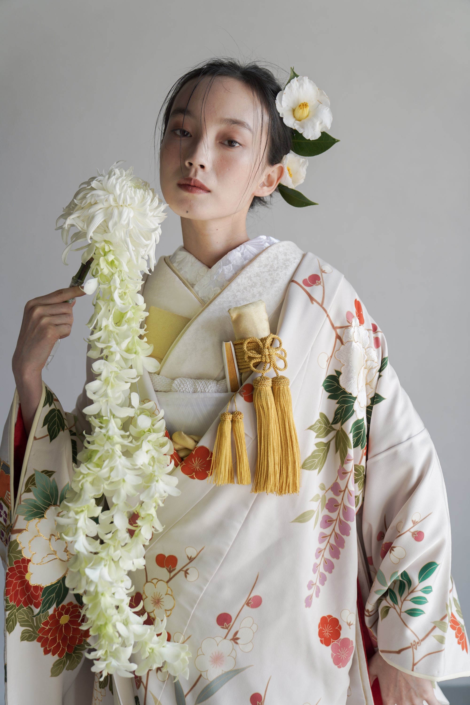白花の綾【結婚式 和装 色打掛 レンタル】 – 結婚式準備サイトCORDY