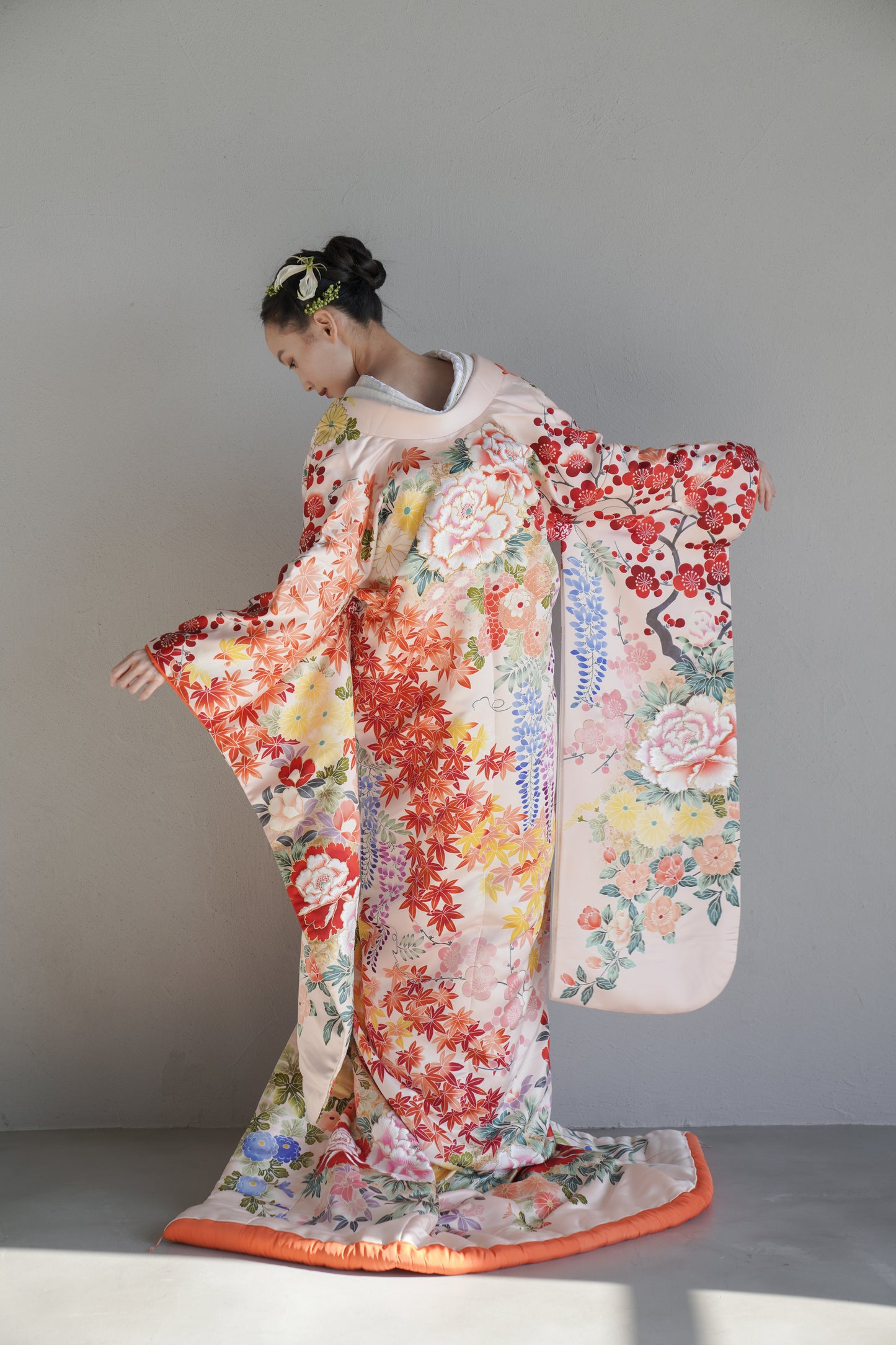 桃霞に錦の葉【結婚式 和装 色打掛 レンタル】