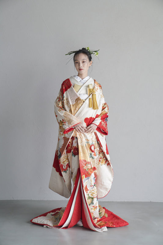 瑞祥の花【結婚式 和装 色打掛 レンタル】