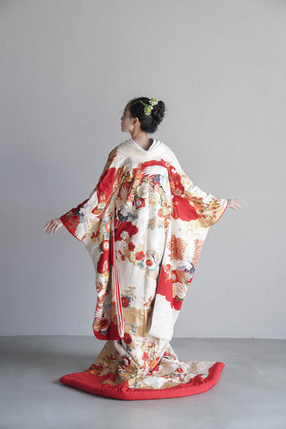 瑞祥の花【結婚式 和装 色打掛 レンタル】