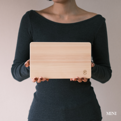 ＭＡＮＡＩＴＡ　－　ＭＩＮＩ