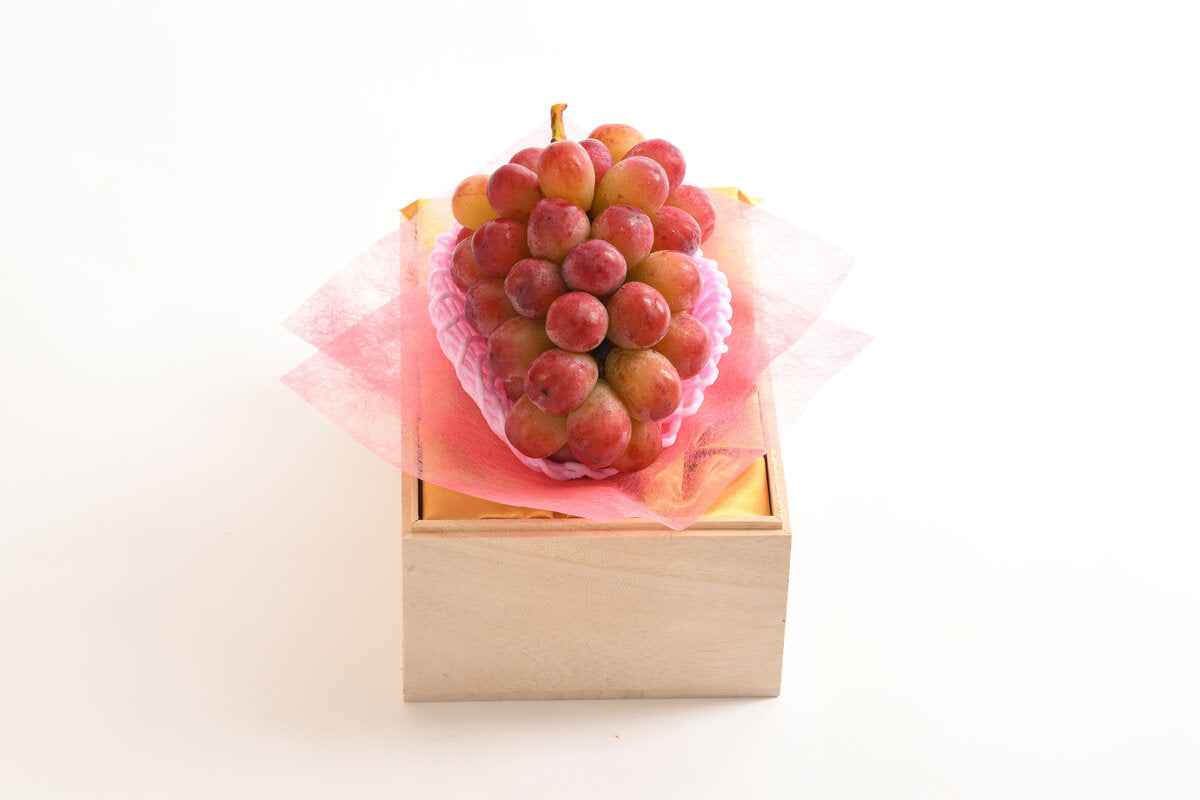 クインルージュ 桐箱 1房【結婚式　引き出物　ギフト　フルーツ】