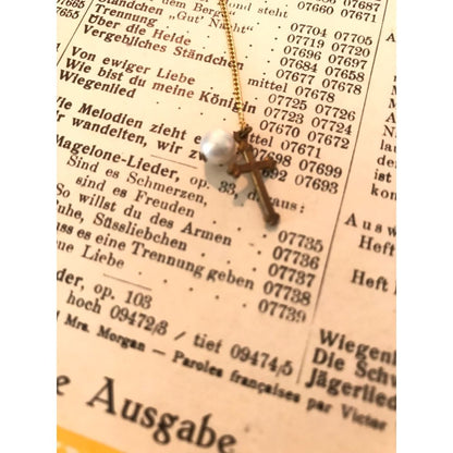 羽レースのロングチェーンピアス【右耳用】 【結婚式 ピアス イヤリング】