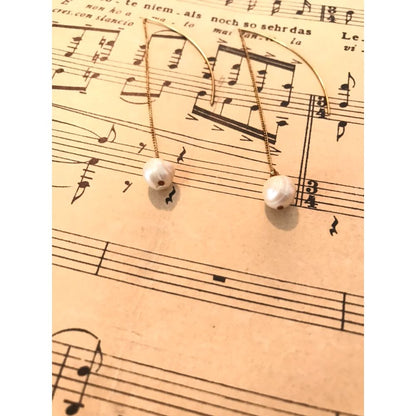 ぷっくり淡水パールのピアス 【結婚式 ピアス イヤリング】