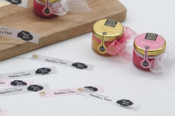 サンキュータグとプチギフト