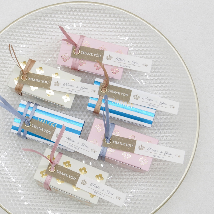 シックなデザインのサンキュータグ