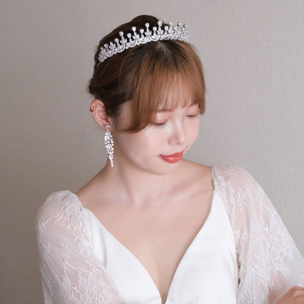 【イヤリング】ジルコニア ビジュー ブライダル シルバー w40-pe128【結婚式　ピアス　イヤリング】