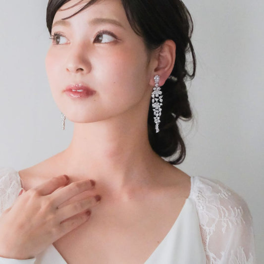 【ピアス】ジルコニア ビジュー ブライダル シルバー w40-pe128【結婚式 ピアス イヤリング】