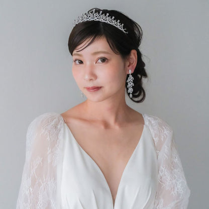【イヤリング】ジルコニア ビジュー ブライダル シルバー w41-pe129【結婚式 ピアス イヤリング】