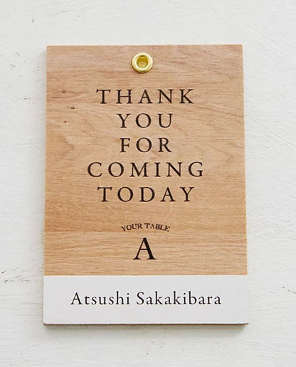 【結婚式 ペーパー】木製エスコートタグ DESIGN B 裏面メニュー表