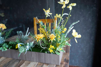 【アーティフィシャルフラワー 】卓上アクリルパーテーション イエロー 関東配送限定 【結婚式 ウェルカムボード】