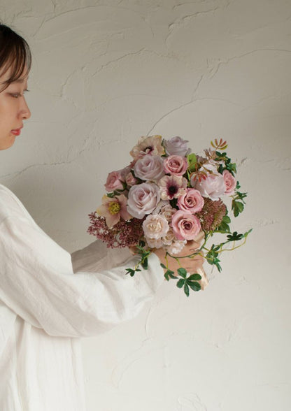 【造花】Shabby-Sweet くすみピンクのラウンドブーケ 【結婚式 フラワー 造花 ブーケ ブートニア】
