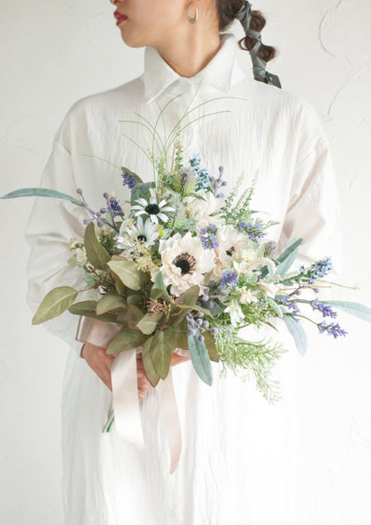 【造花】Natural-Chicクラッチブーケ 【結婚式 フラワー 造花 ブーケ ブートニア】