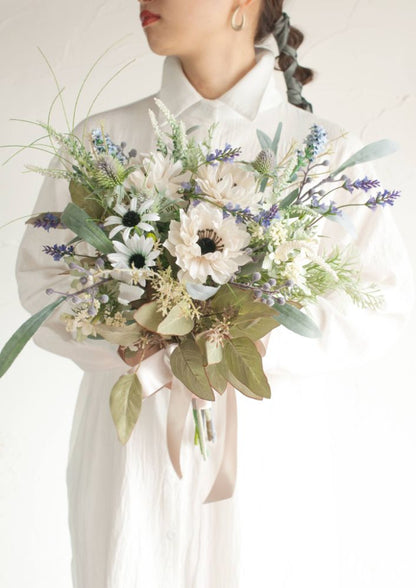 【造花】Natural-Chicクラッチブーケ 【結婚式 フラワー 造花 ブーケ ブートニア】