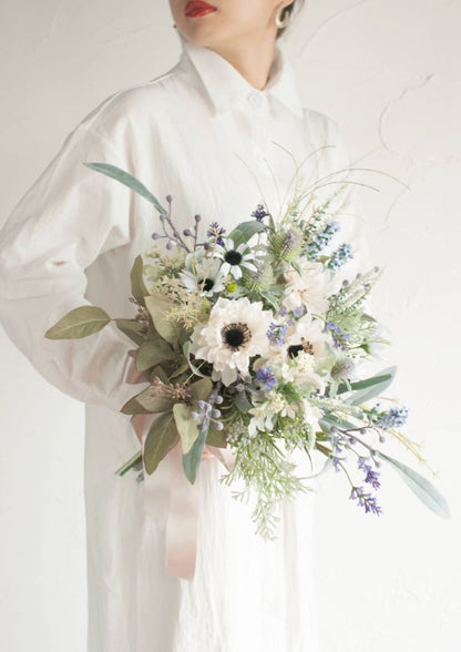 【造花】Natural-Chicクラッチブーケ 【結婚式 フラワー 造花 ブーケ ブートニア】