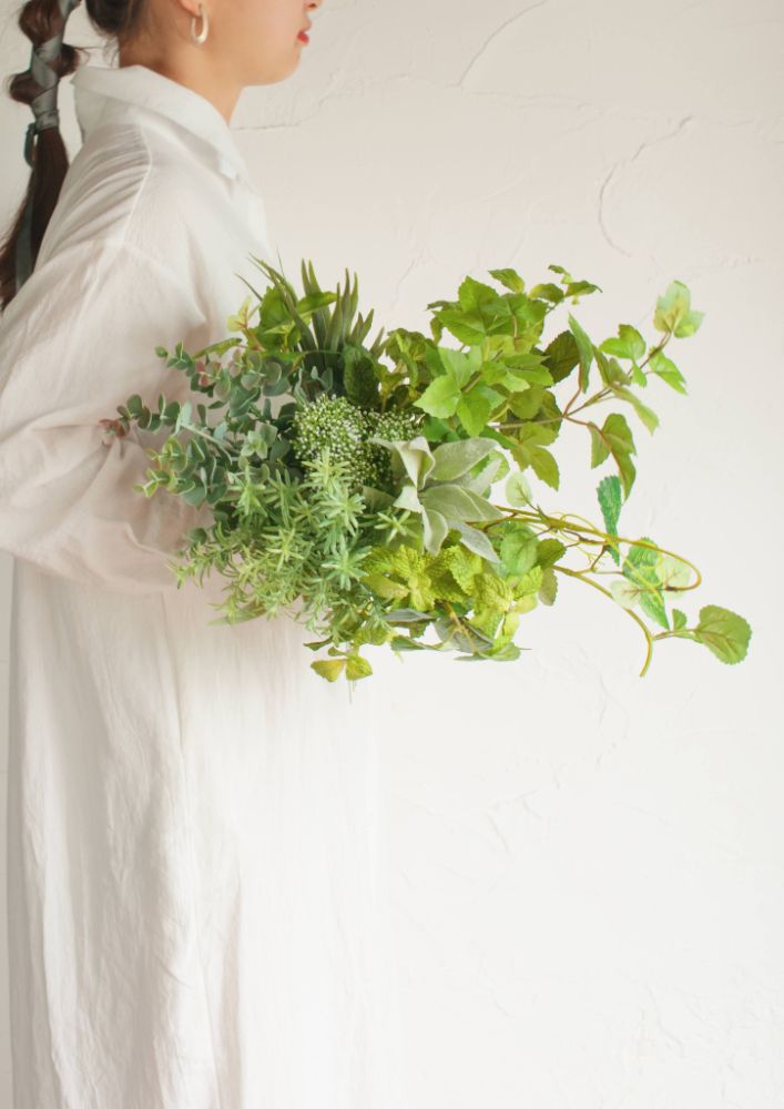 【造花】Natural-Rich 野の花のクラッチブーケ 【結婚式 フラワー 造花 ブーケ ブートニア】