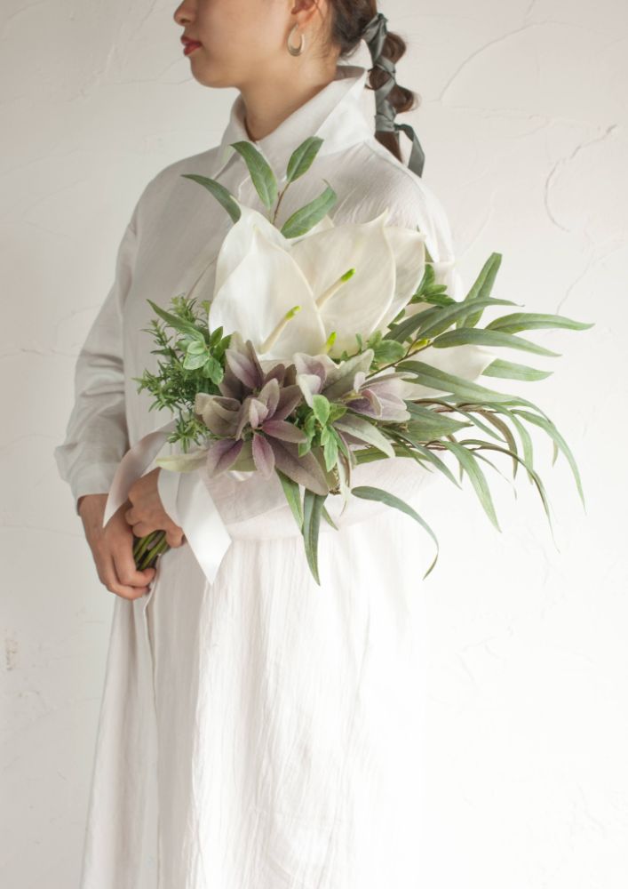 【造花】Rustic-Urban アンスリュームのクラッチブーケ 【結婚式 フラワー 造花 ブーケ ブートニア】