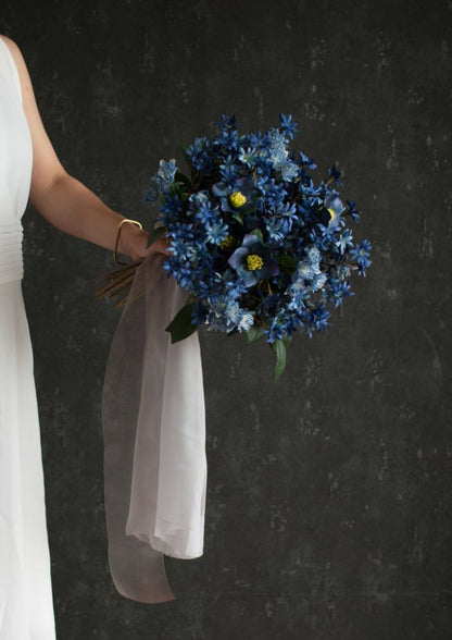 【造花】Classical-Modern サムシングブルーのブーケ 【結婚式 フラワー 造花 ブーケ ブートニア】