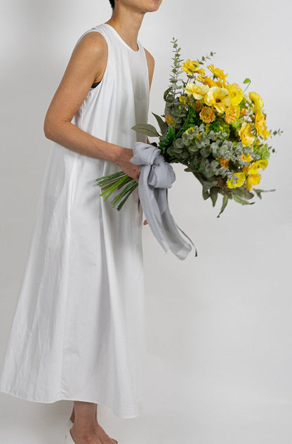 【造花】輝くイエローとグレーの遊び心のあるブーケ 【結婚式 フラワー 造花 ブーケ ブートニア】