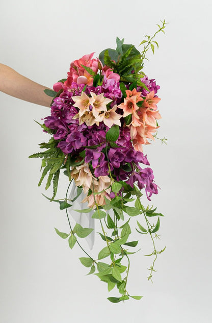 【造花】ビーチや青空の下が合うビビットピンクのブーケ ブーゲンビリア 【結婚式 フラワー 造花 ブーケ ブートニア】