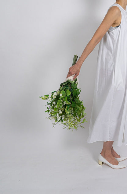 【造花】グリーン使いがおしゃれ 瑞々しいナチュラルなブーケ 【結婚式 フラワー 造花 ブーケ ブートニア】